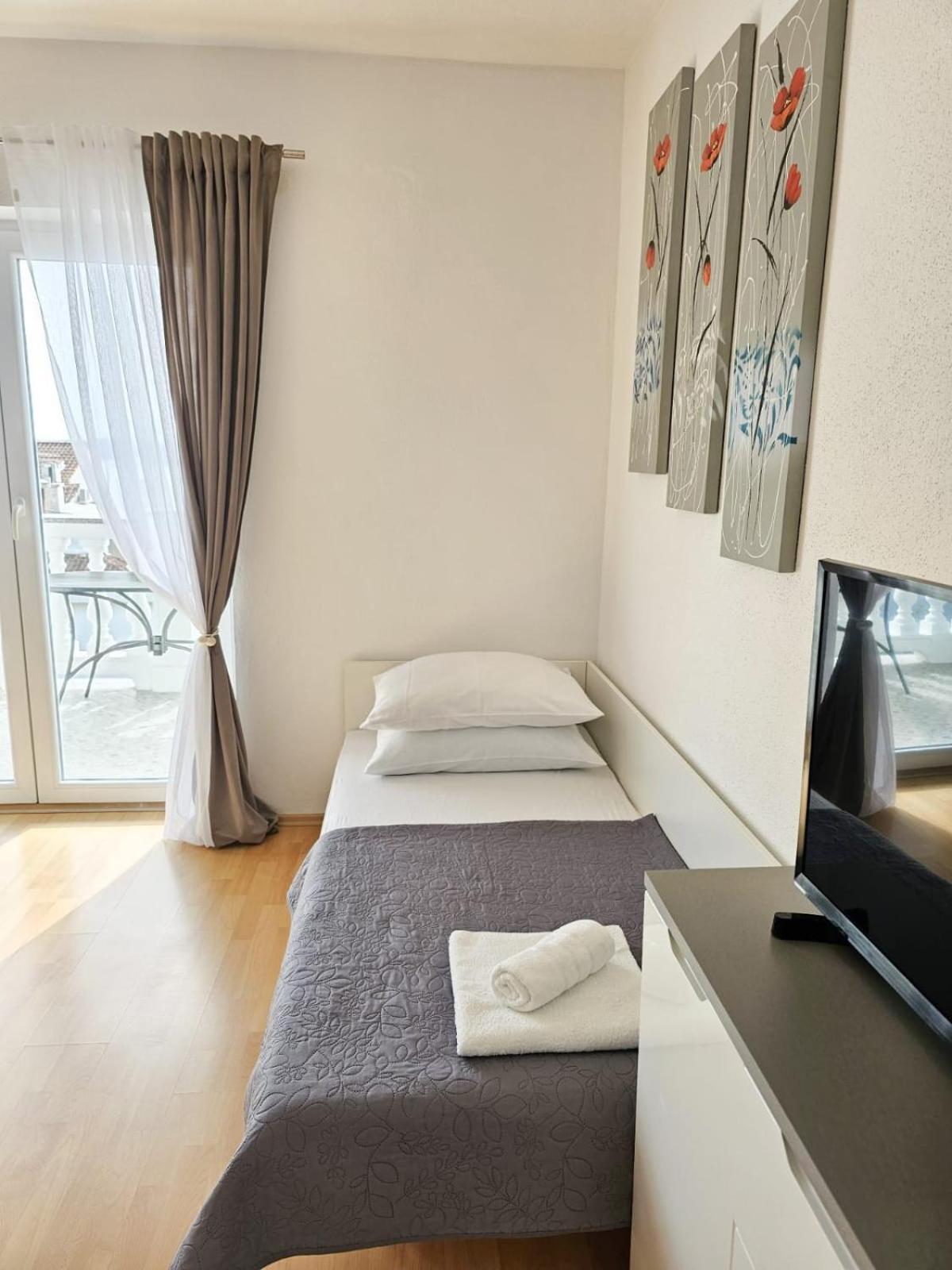 Apartments Karalic Ll Crikvenica Extérieur photo